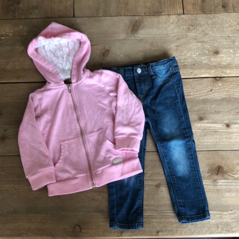 7 for all mankind toddler Jeans and sweatshirt
